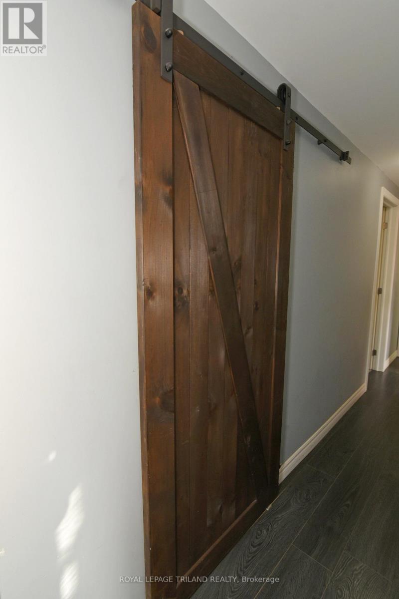 9967 Eric Street Property Photo 13