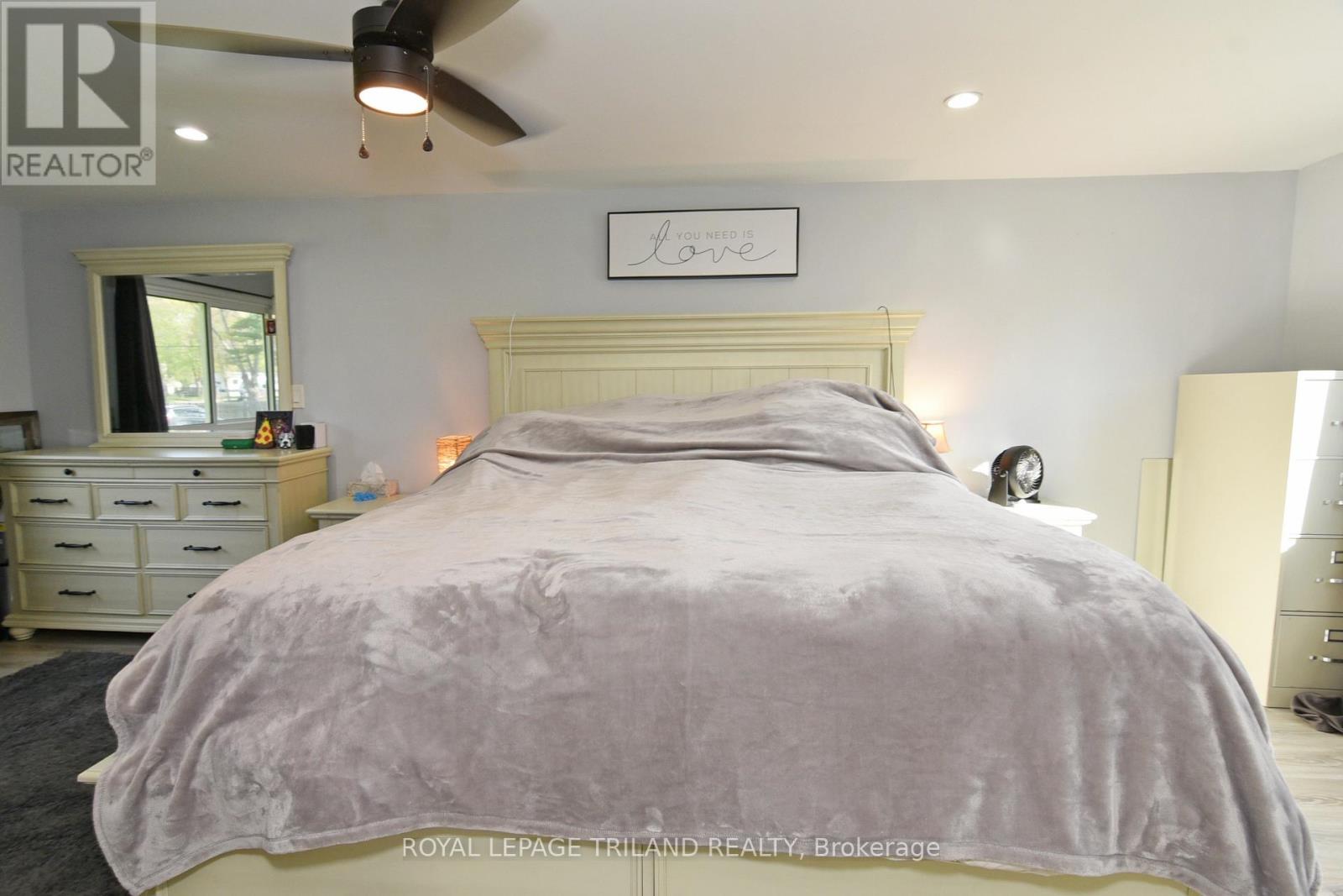 9967 Eric Street Property Photo 19