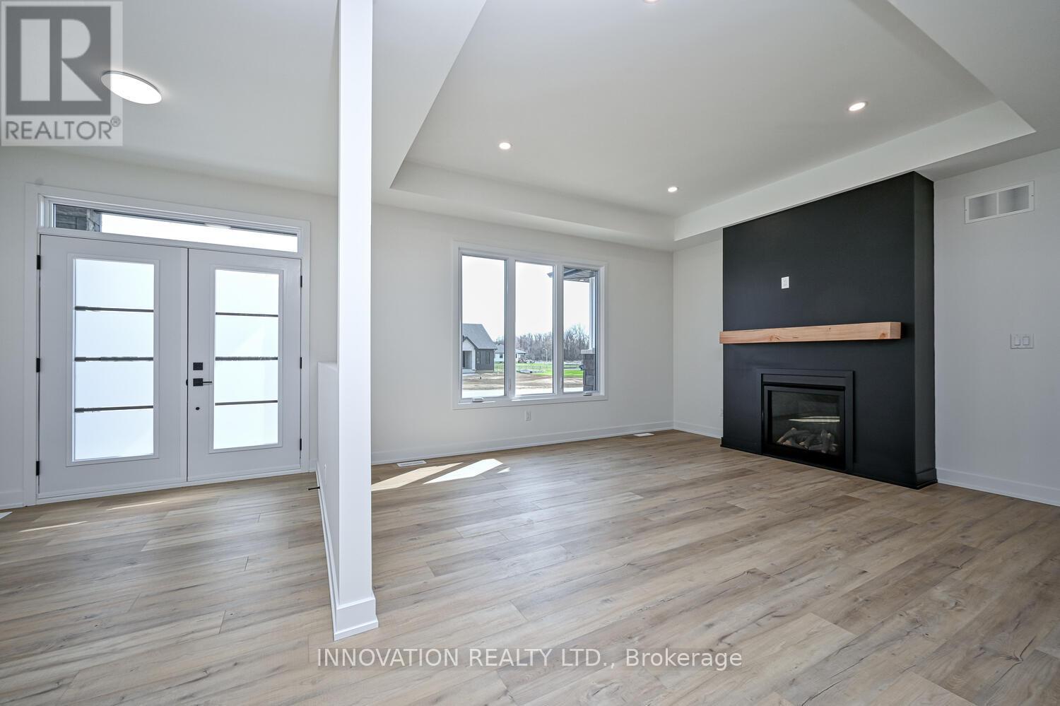 10472 St John Street Property Photo 3