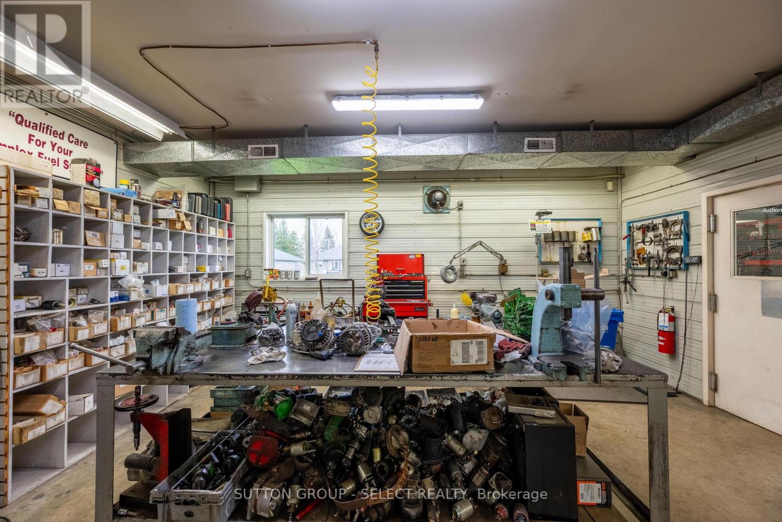 77242 London Road Property Photo 7