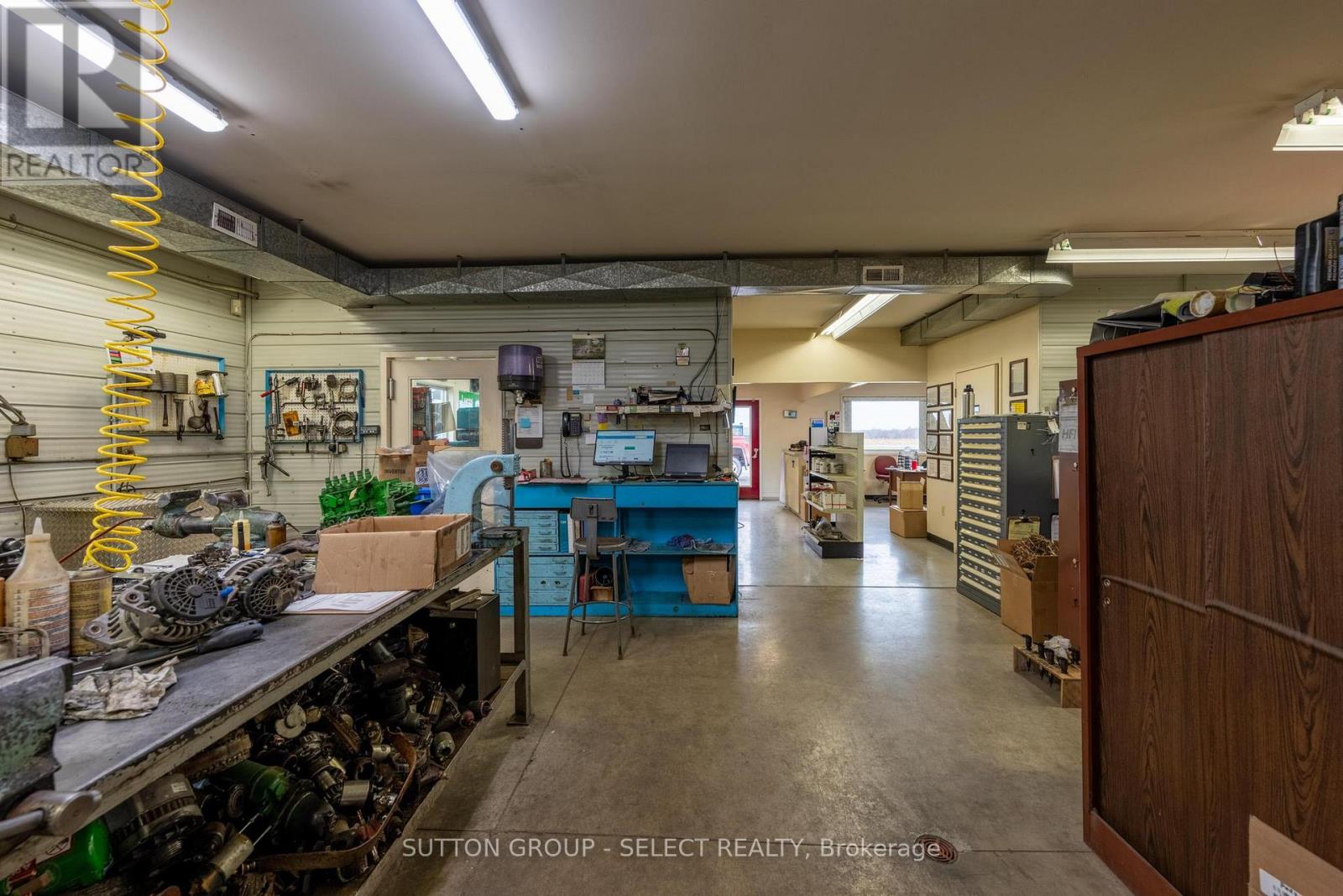 77242 London Road Property Photo 13