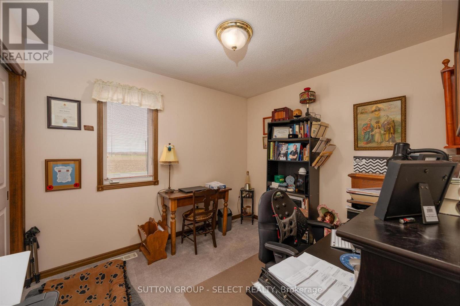 77242 London Road Property Photo 27