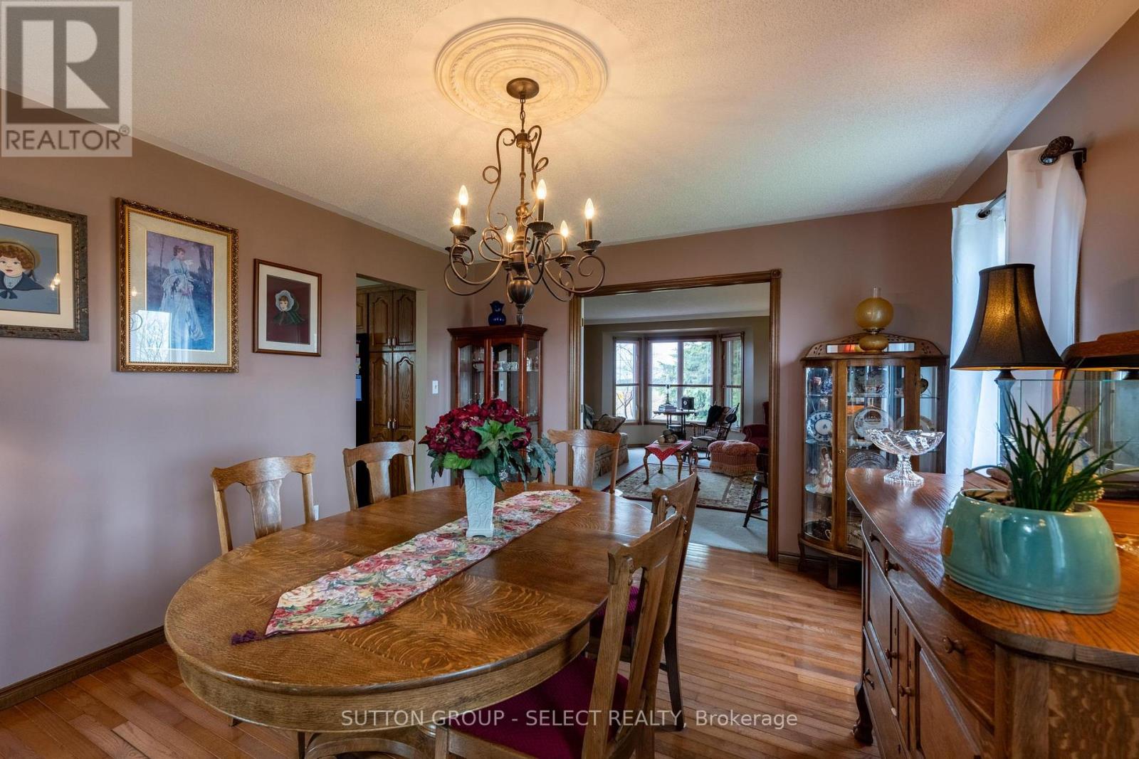 77242 London Road Property Photo 30