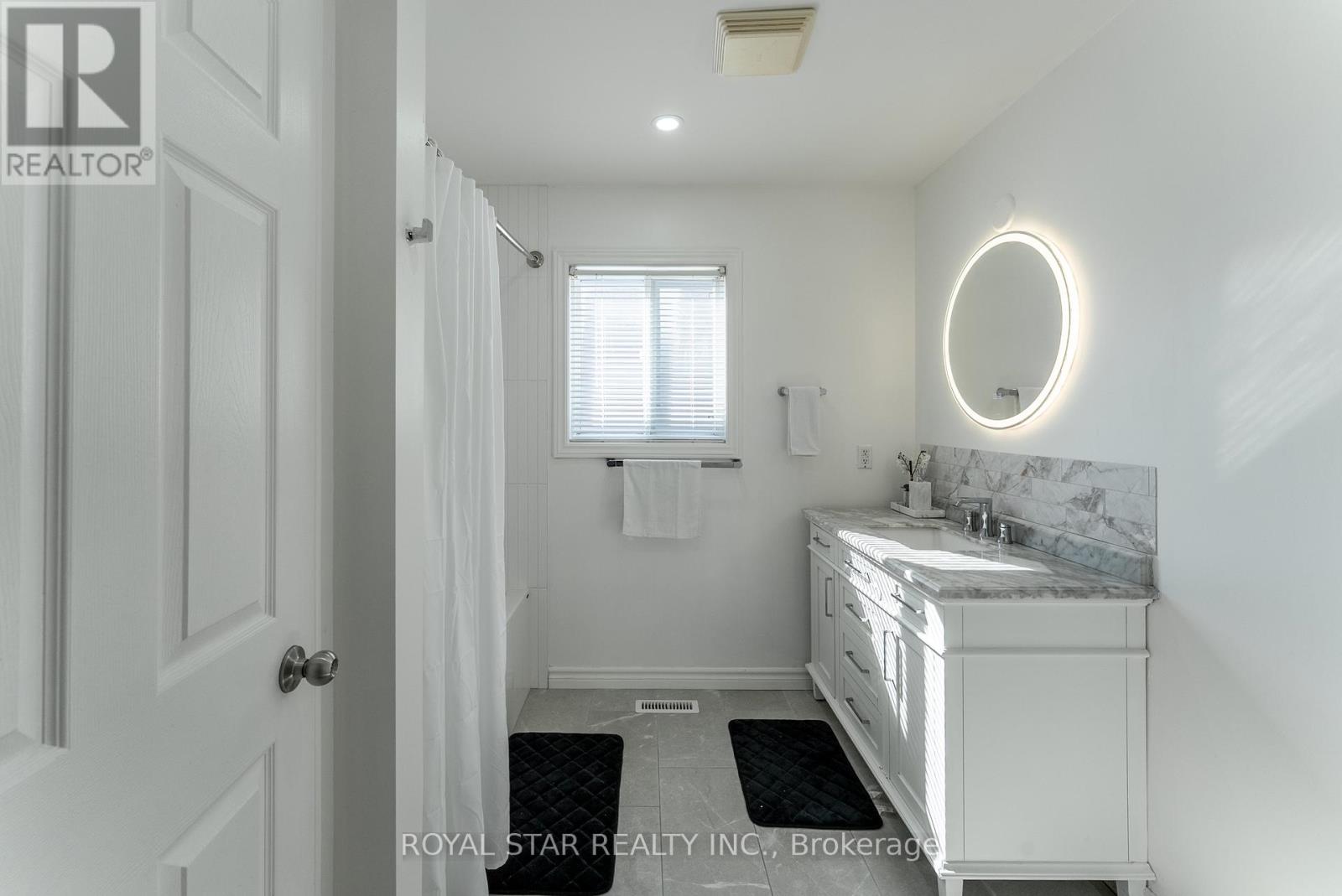 3 Kerr Crescent Property Photo 27