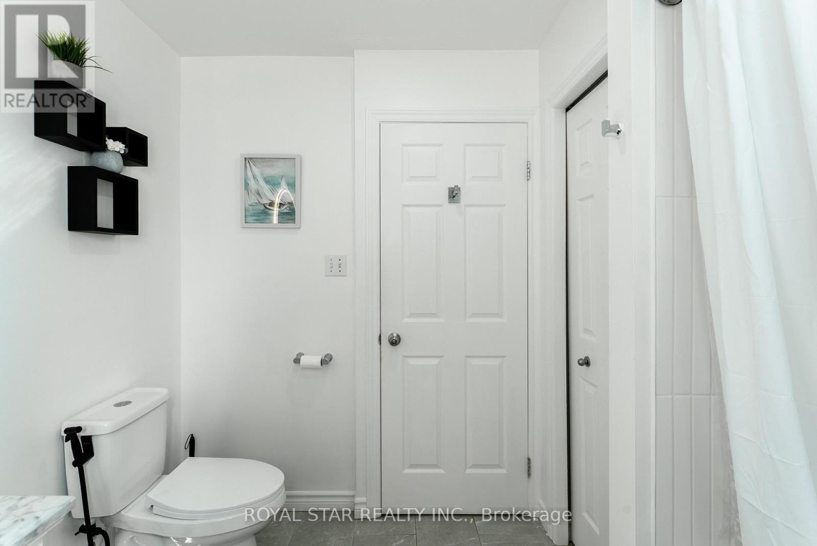 3 Kerr Crescent Property Photo 30