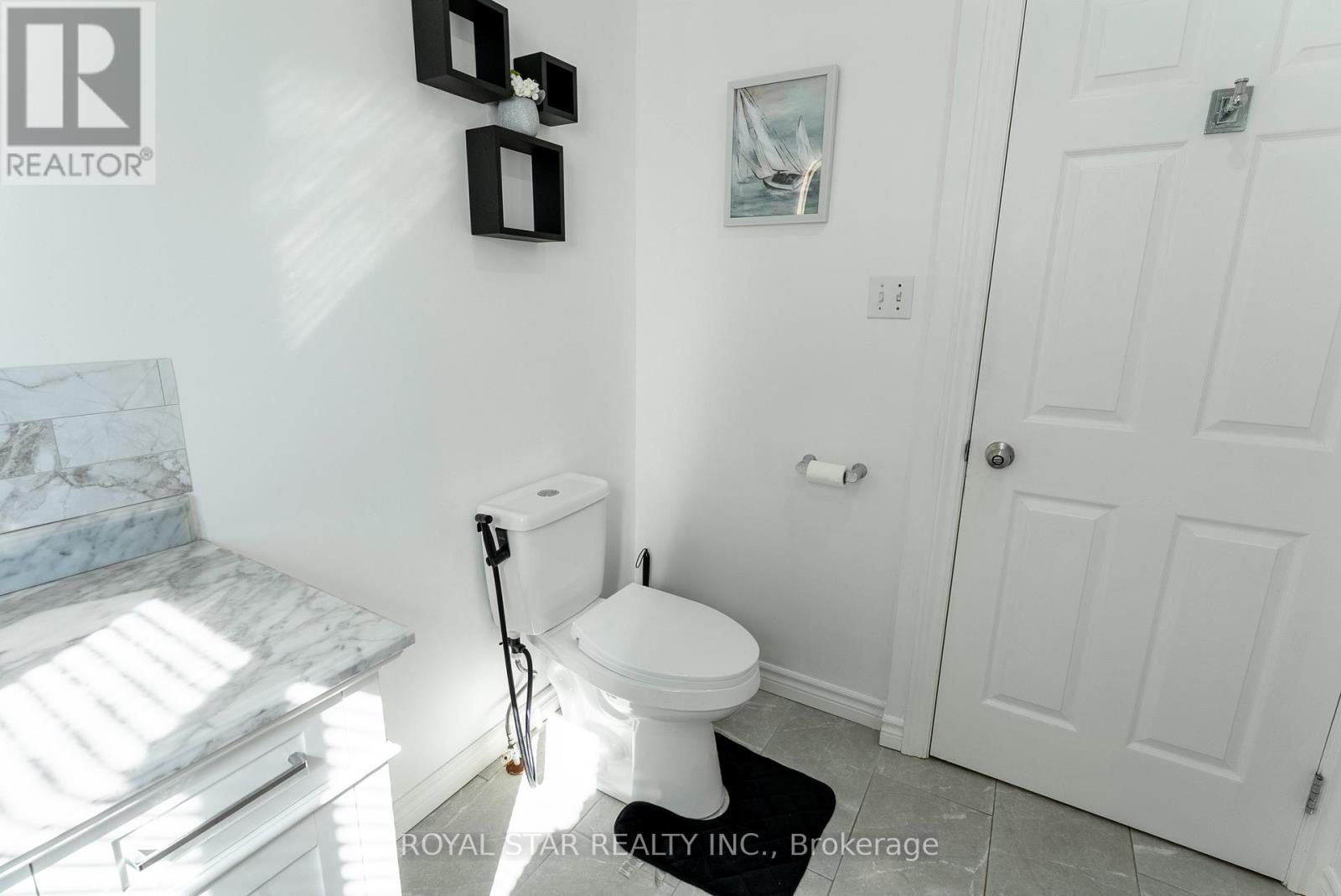 3 Kerr Crescent Property Photo 31