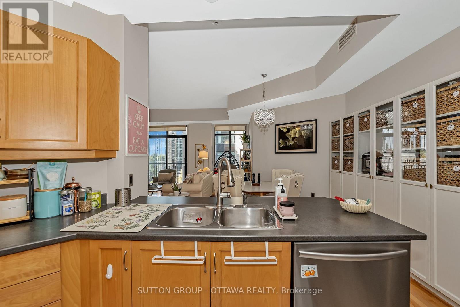 903 - 375 Lisgar Street Property Photo 11