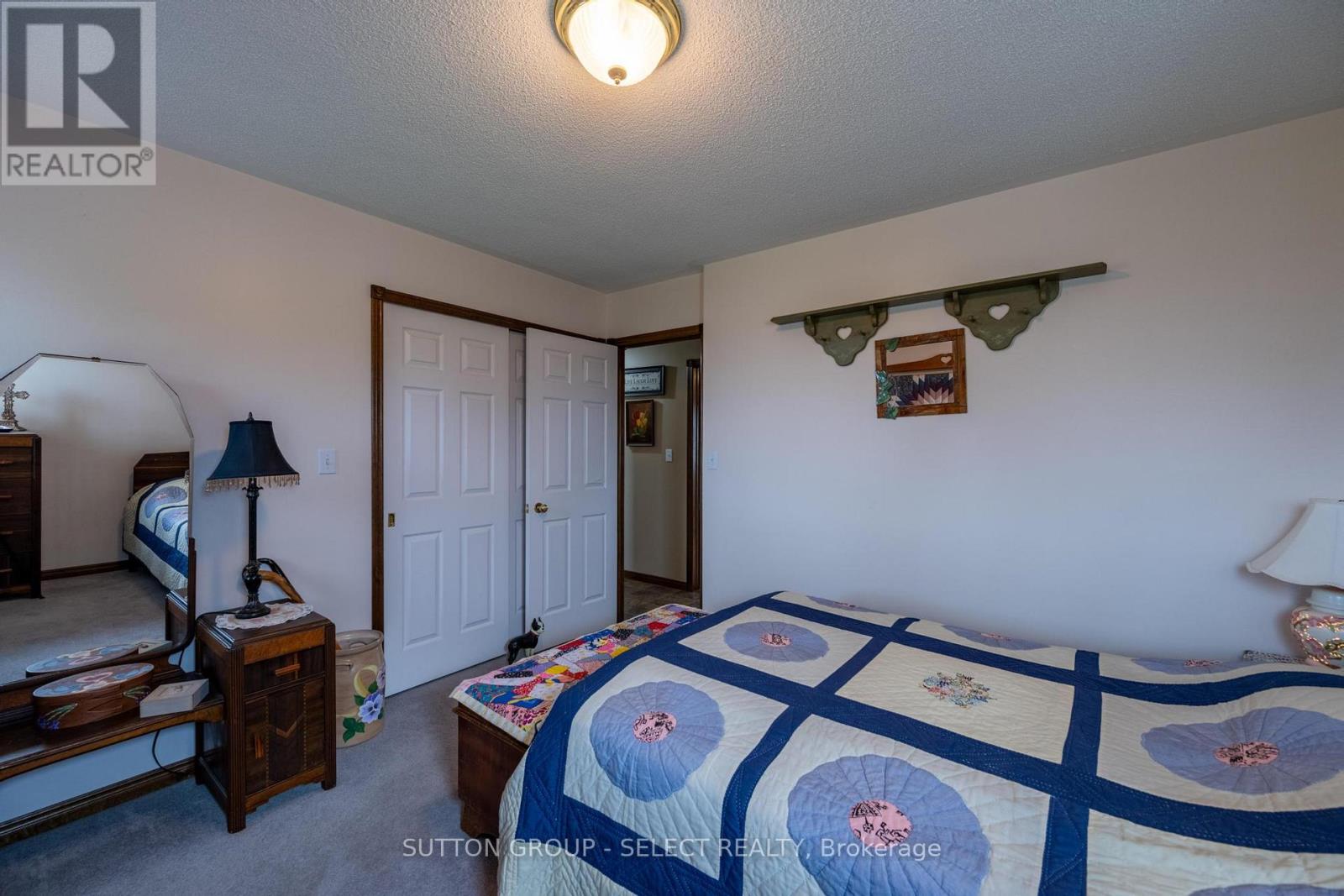 77242 London Road Property Photo 17