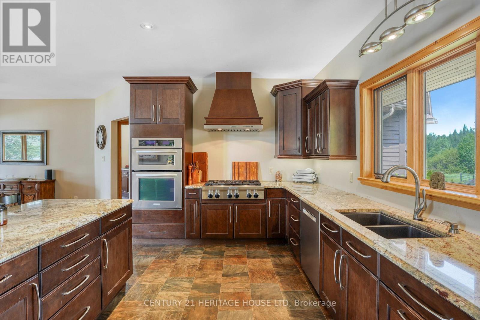 6605 Highway 523 Highway Property Photo 11