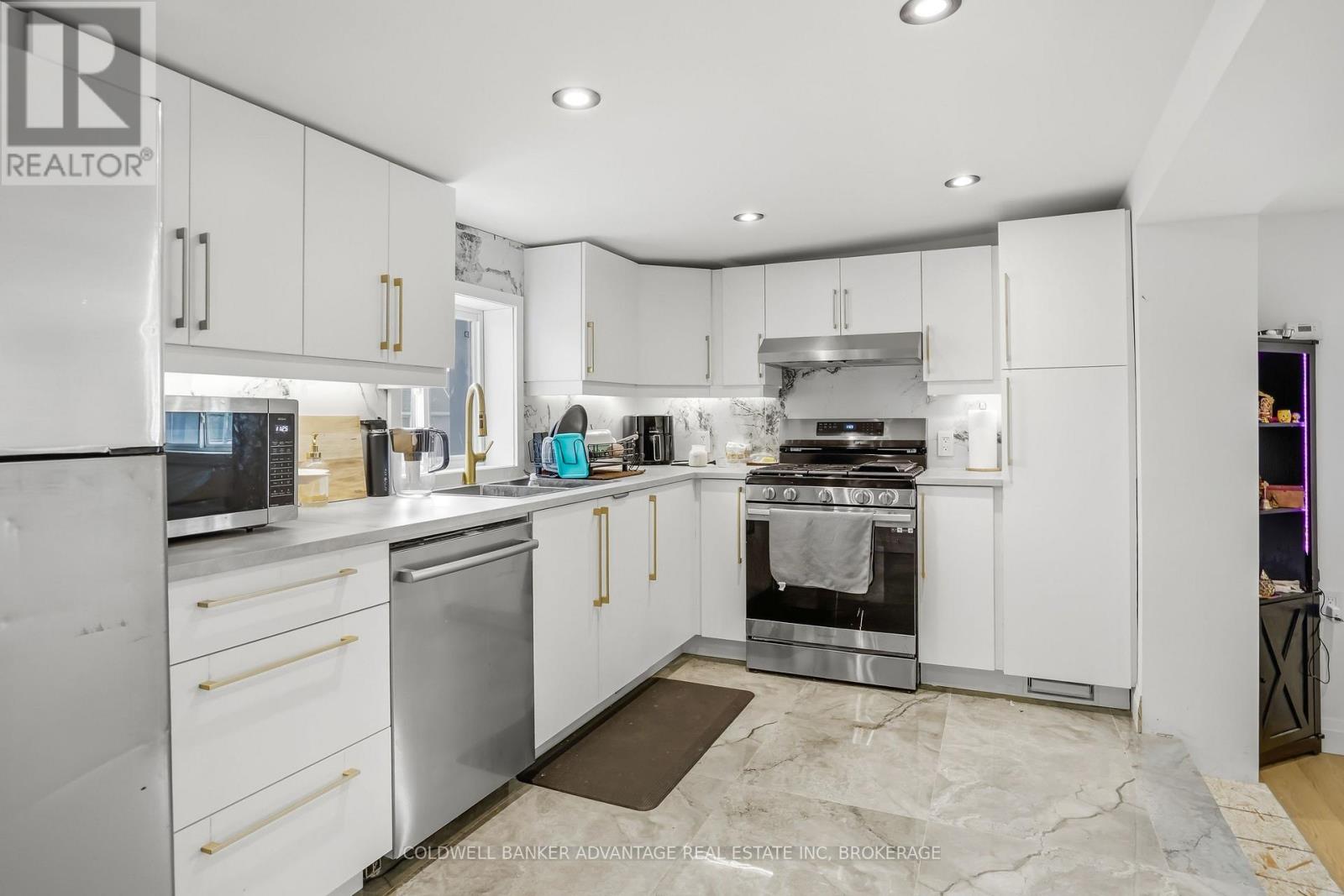 13330 Lundy's Lane Property Photo 31