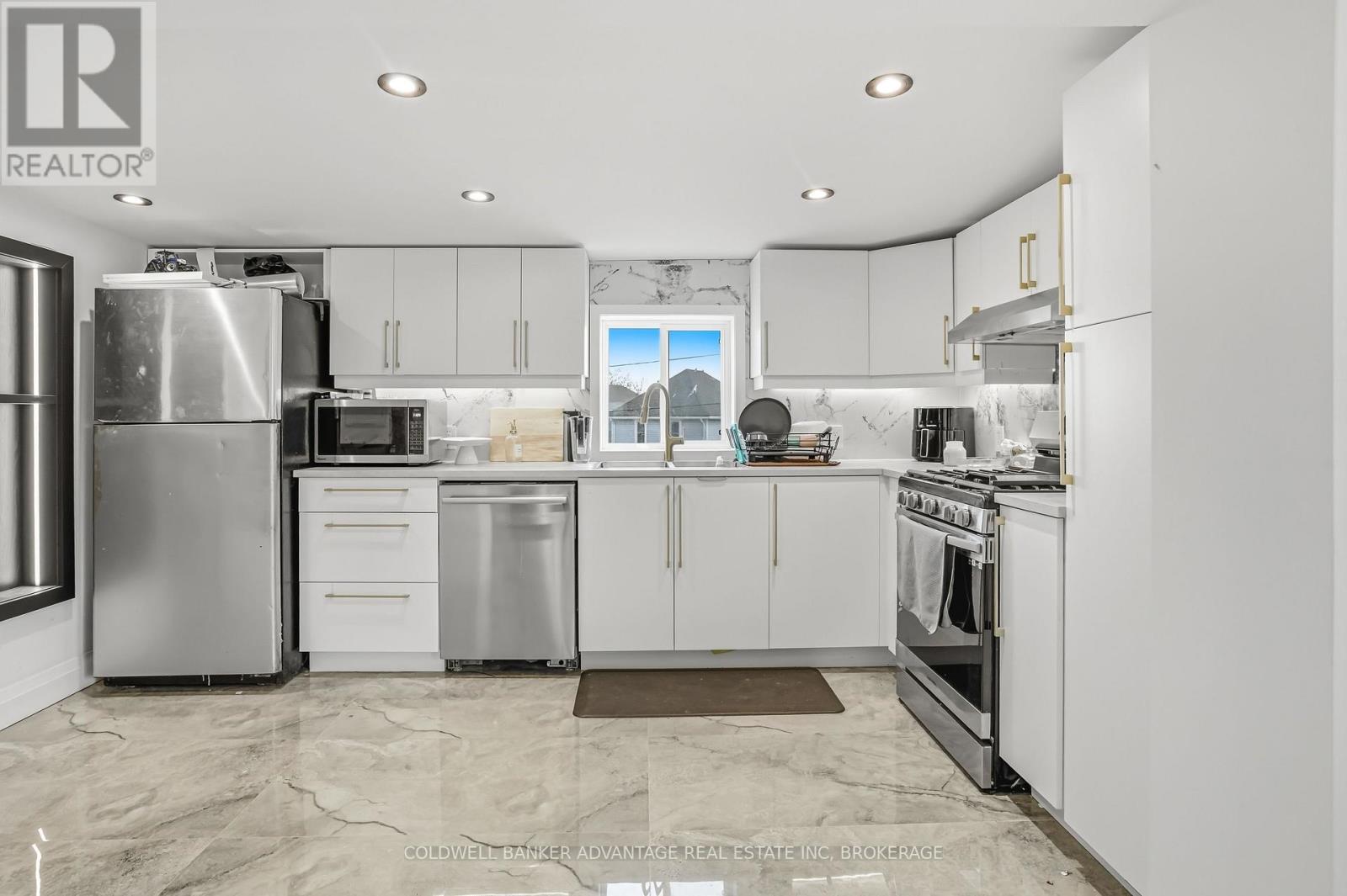 13330 Lundy's Lane Property Photo 32