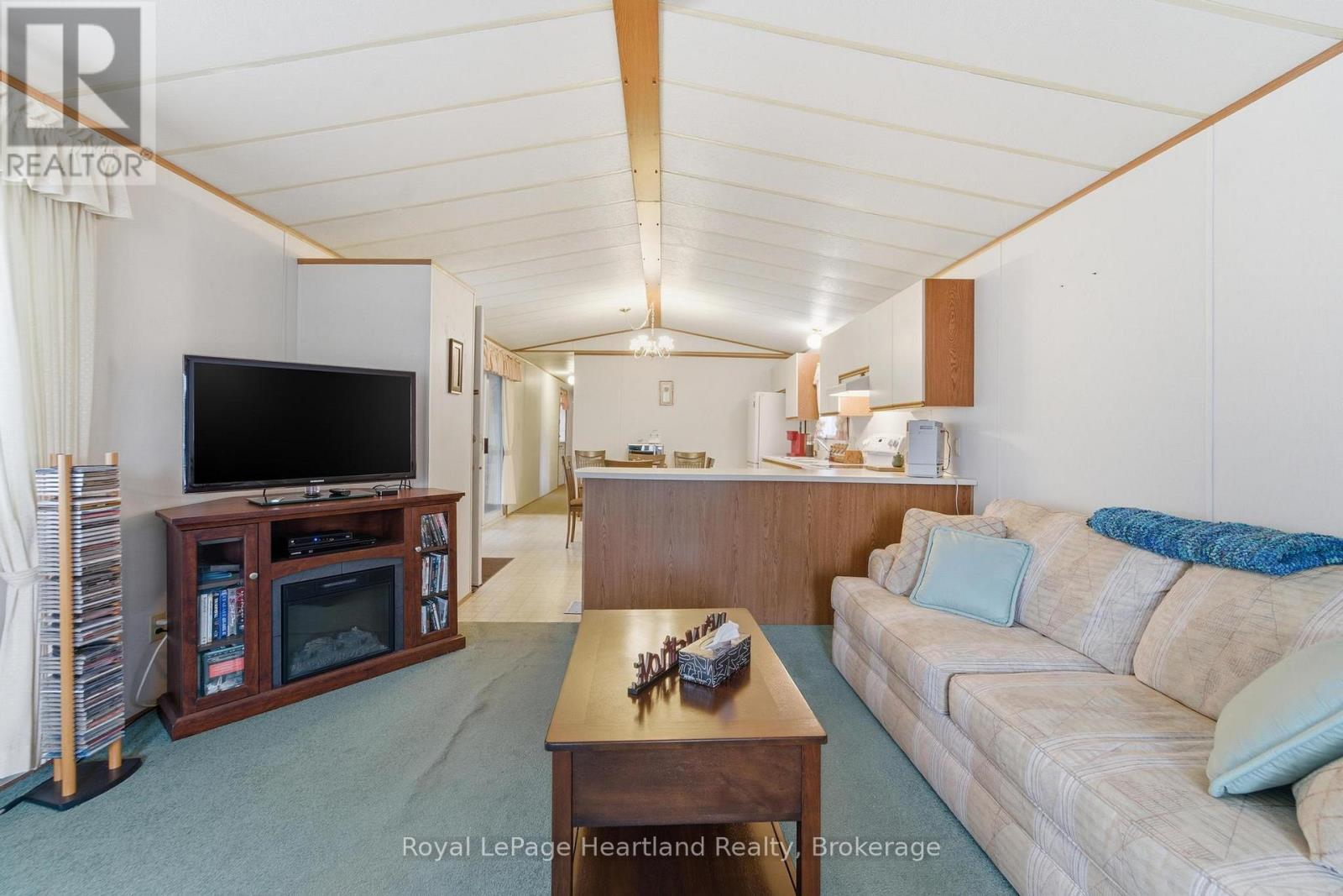 55 Cherokee Lane Property Photo 10