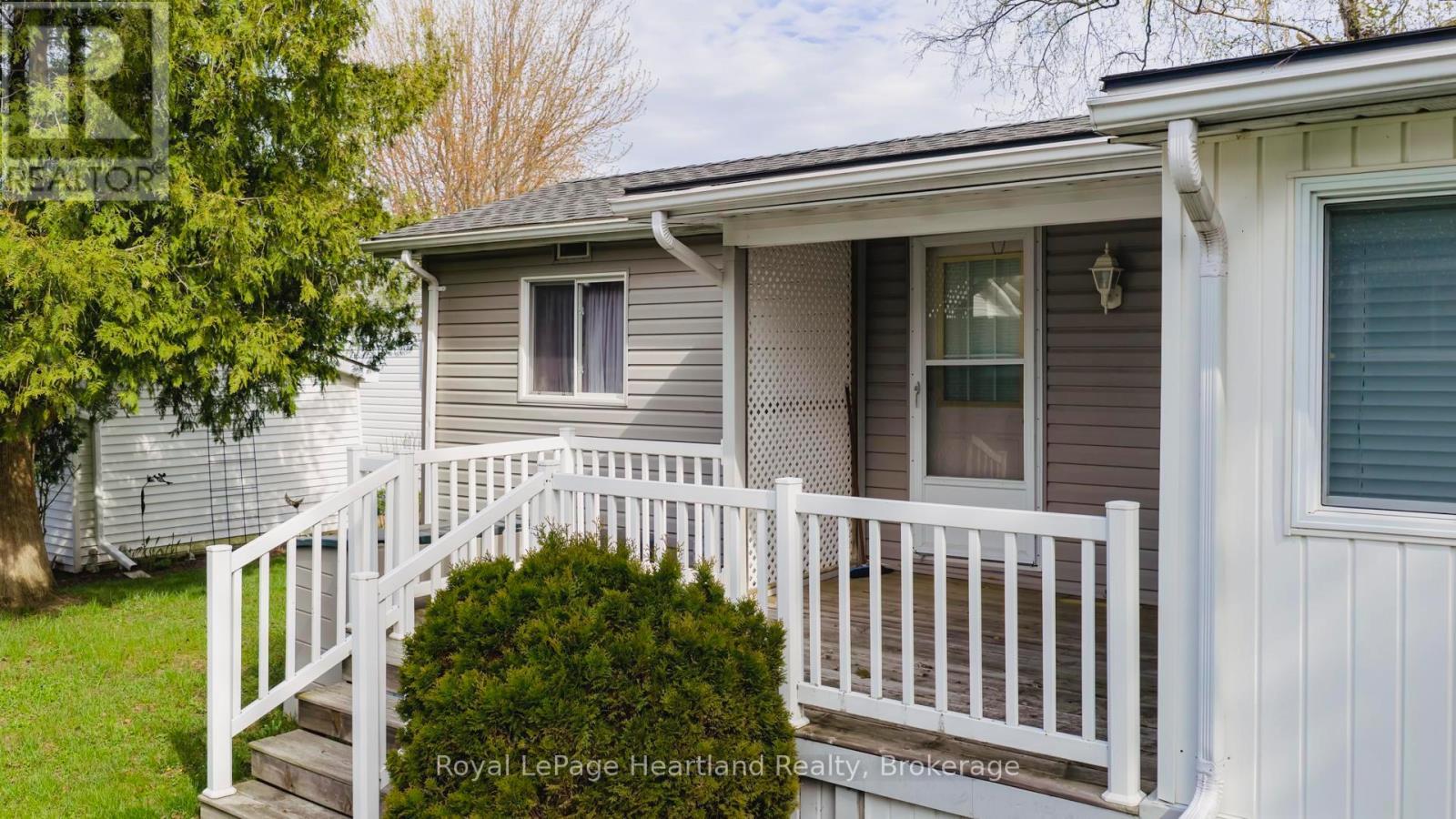 55 Cherokee Lane Property Photo 25