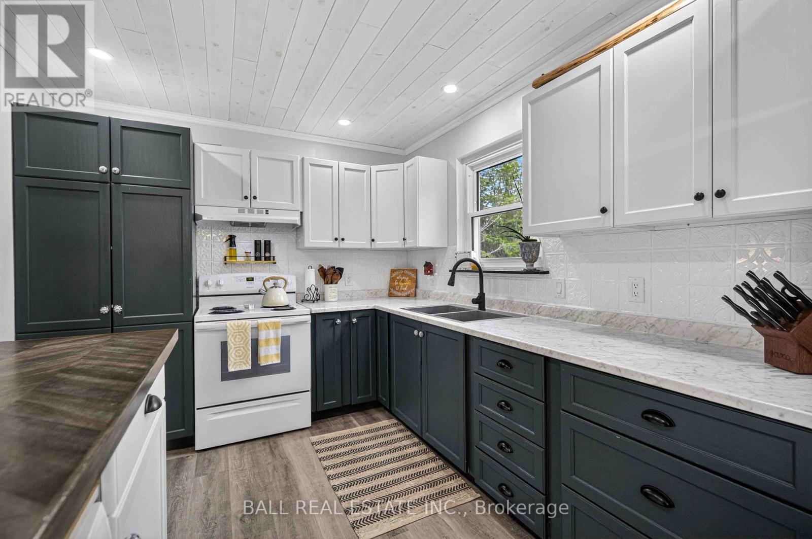 47 Denison Drive Property Photo 10