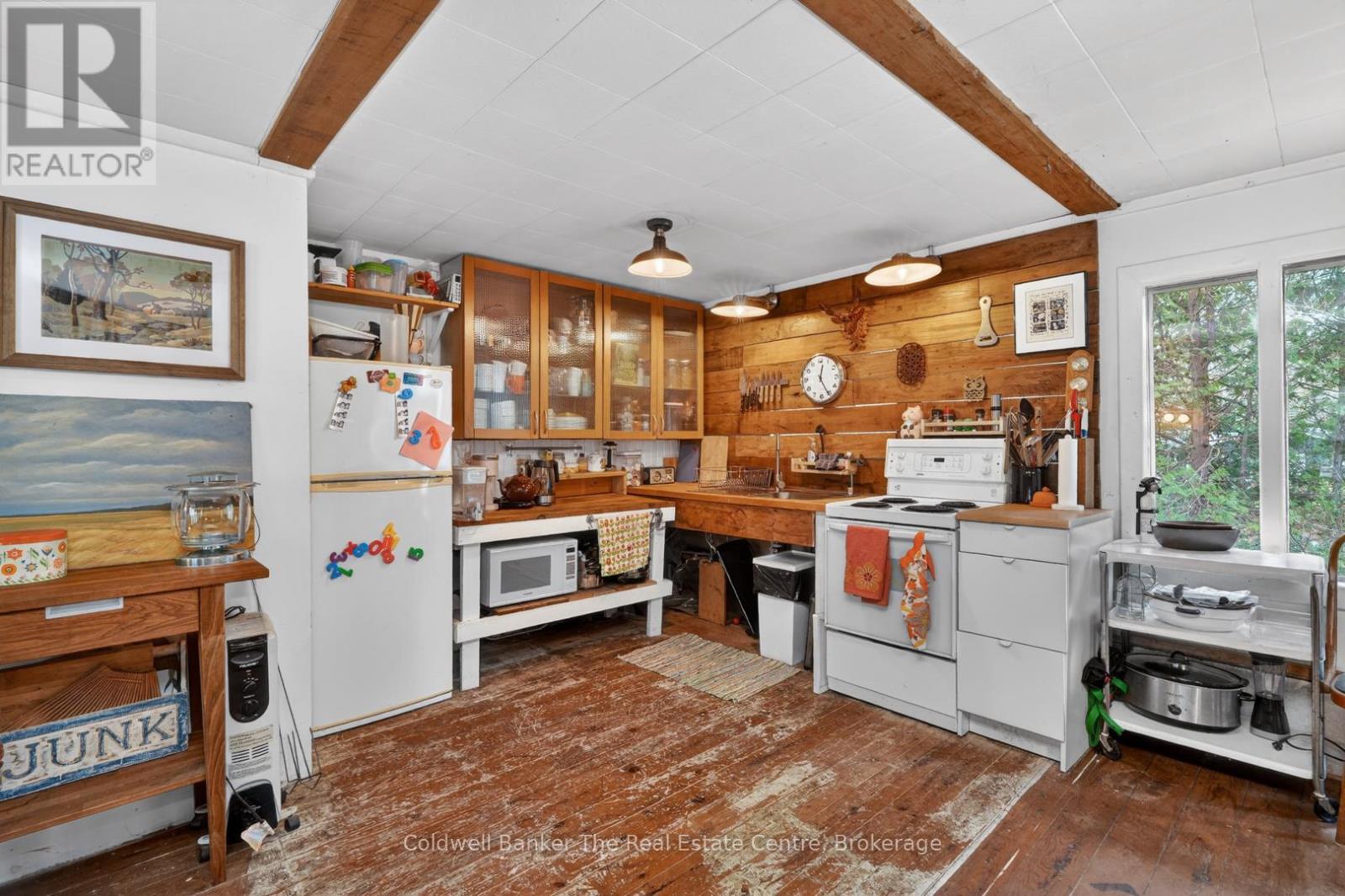 1657 Houseys Rapids Road Property Photo 12