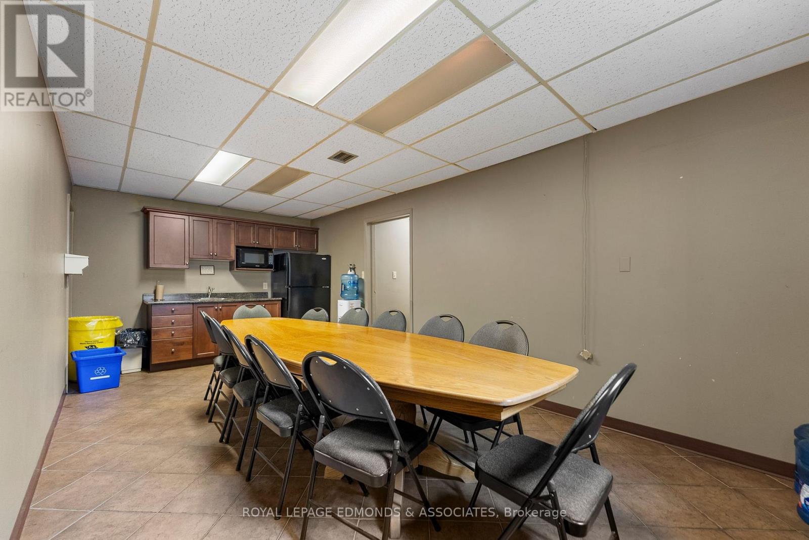 270 Lake Street #a,b Property Photo 14