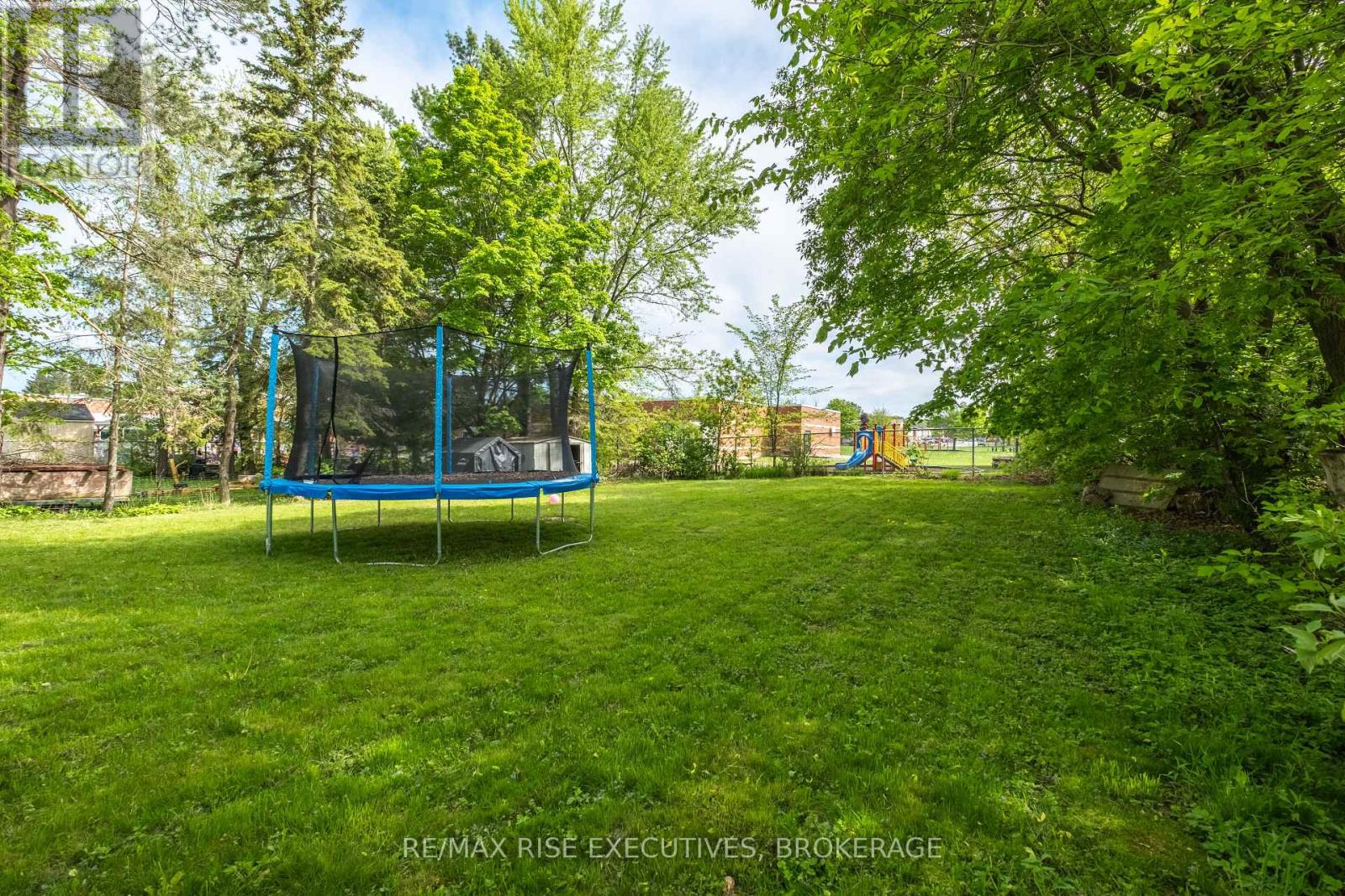353 Charles Street Property Photo 5