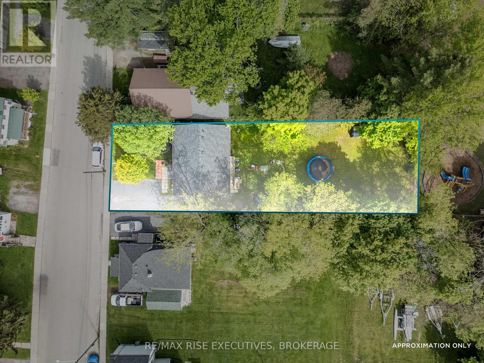 353 Charles Street Property Photo 9