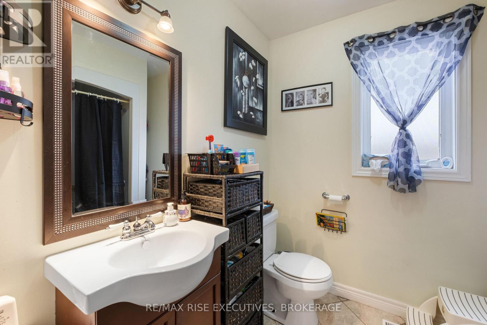 353 Charles Street Property Photo 23