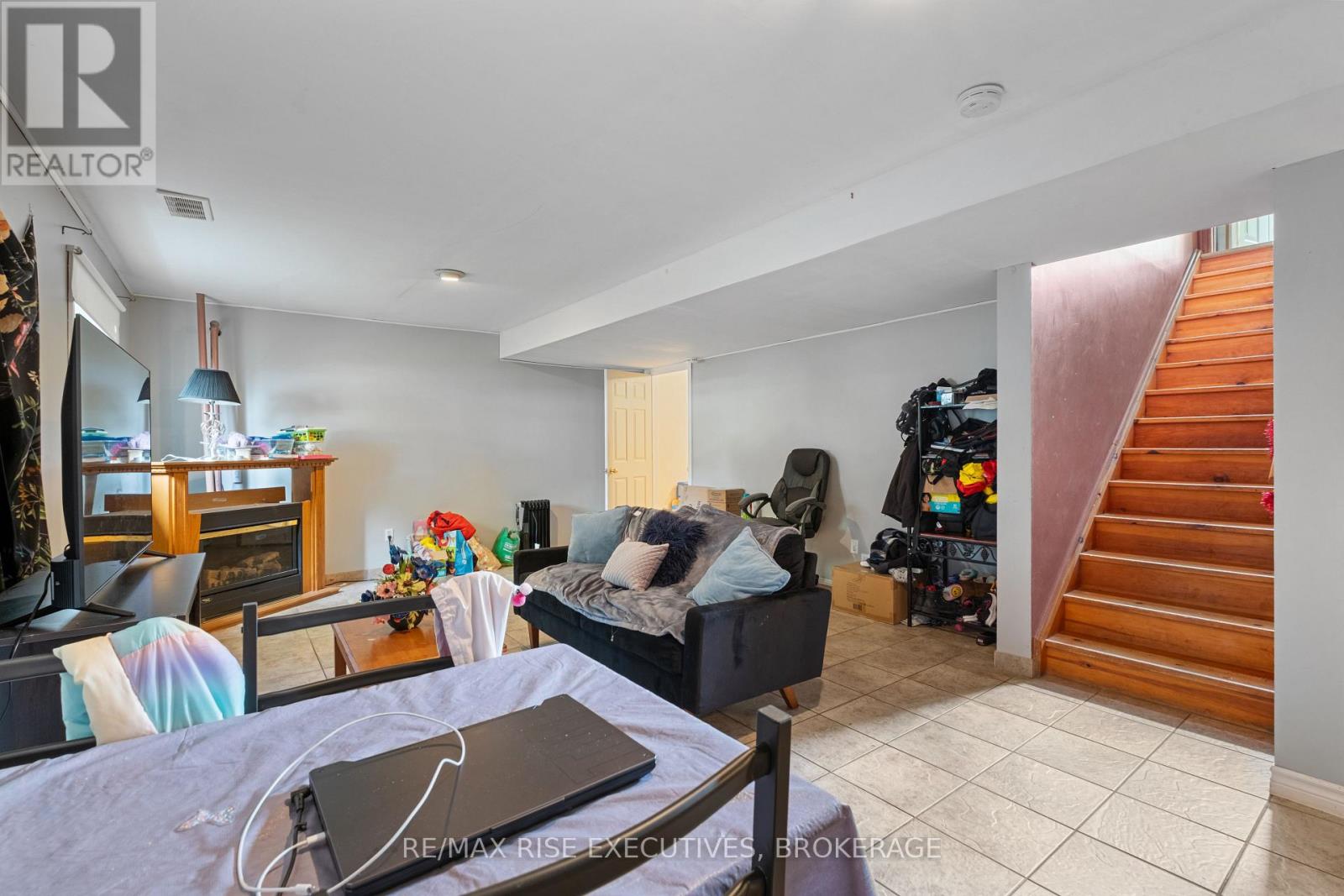 353 Charles Street Property Photo 28