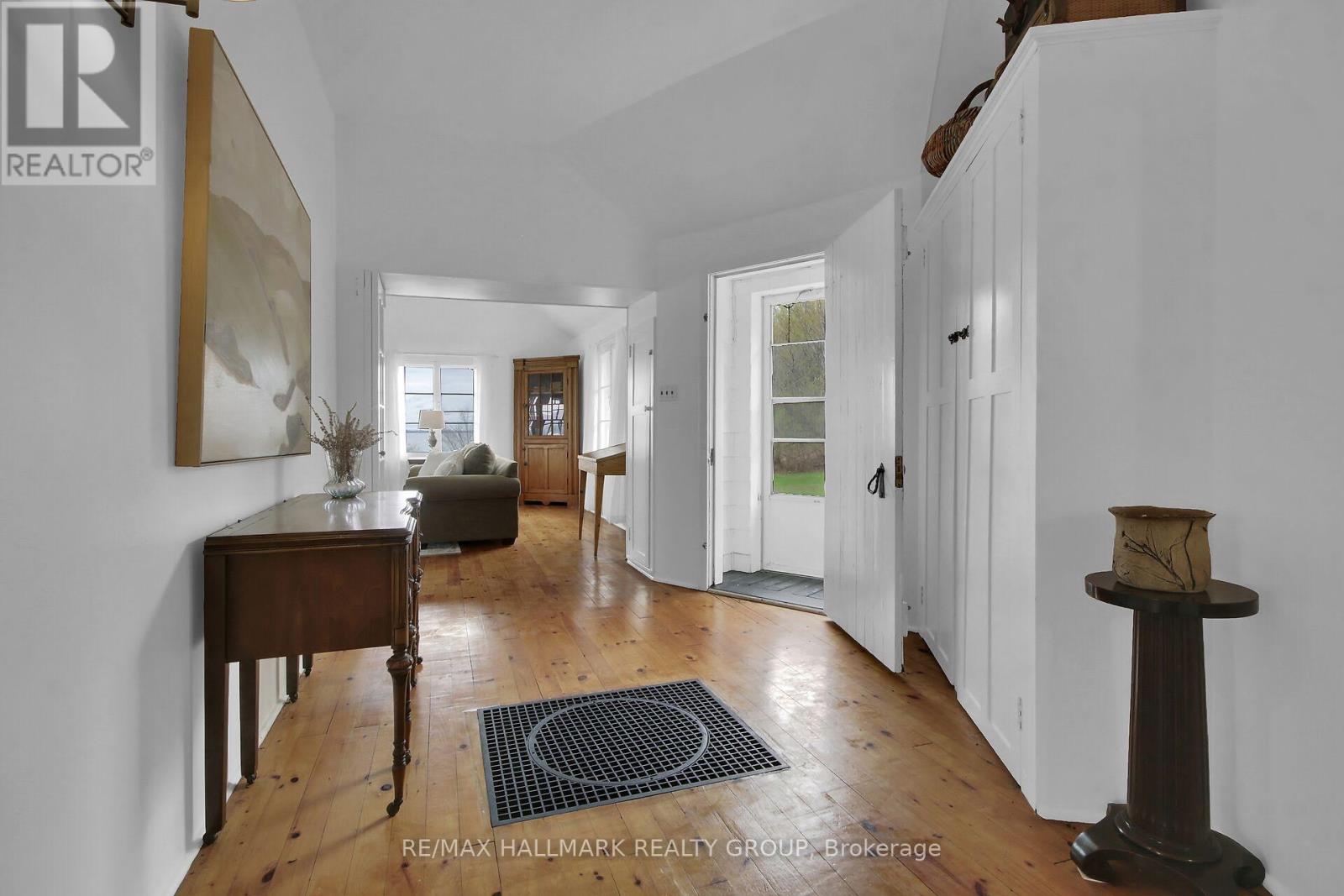 350 Berry Side Road Property Photo 25