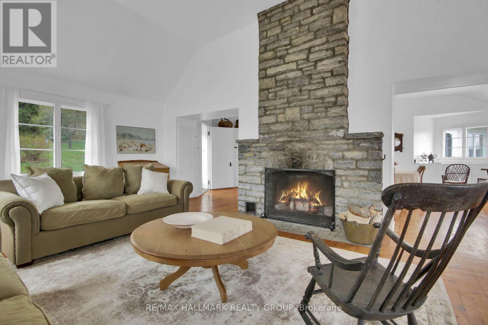 350 Berry Side Road Property Photo 28