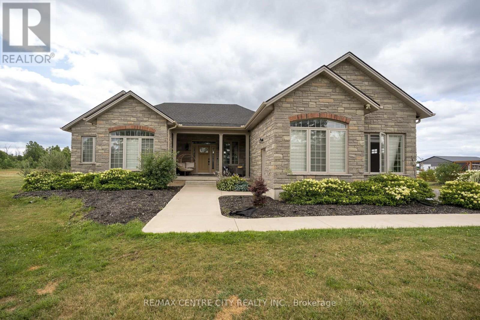 2301 Townline Road Property Photo 30