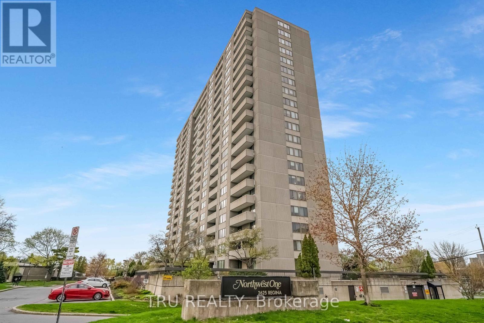 1504 - 2625 Regina Street Property Photo 1