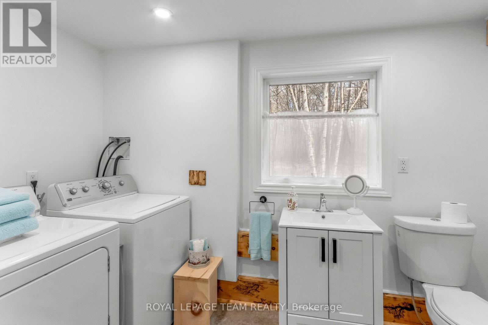 112 Golfers Lane Property Photo 41