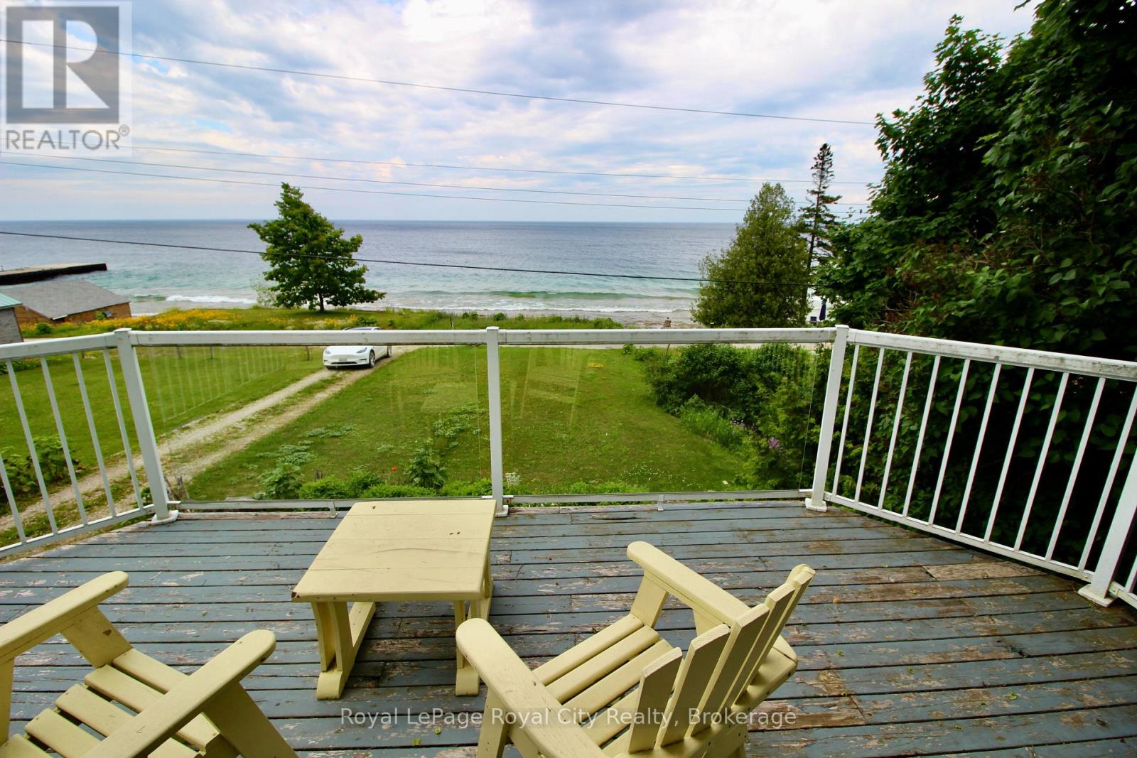 14 Dock Lane Property Photo 1