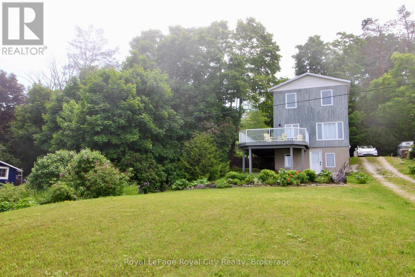 14 Dock Lane Property Photo 5