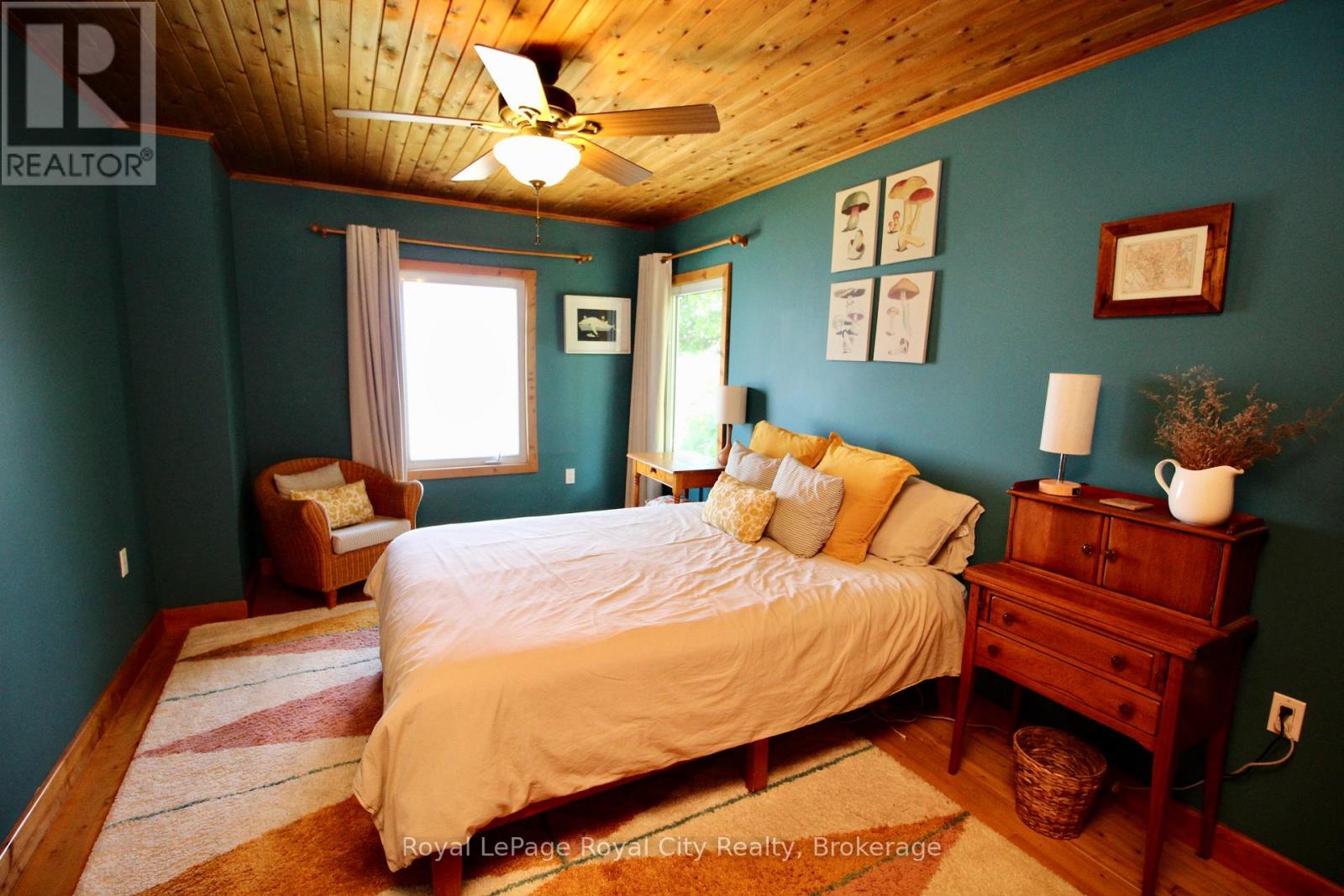 14 Dock Lane Property Photo 22