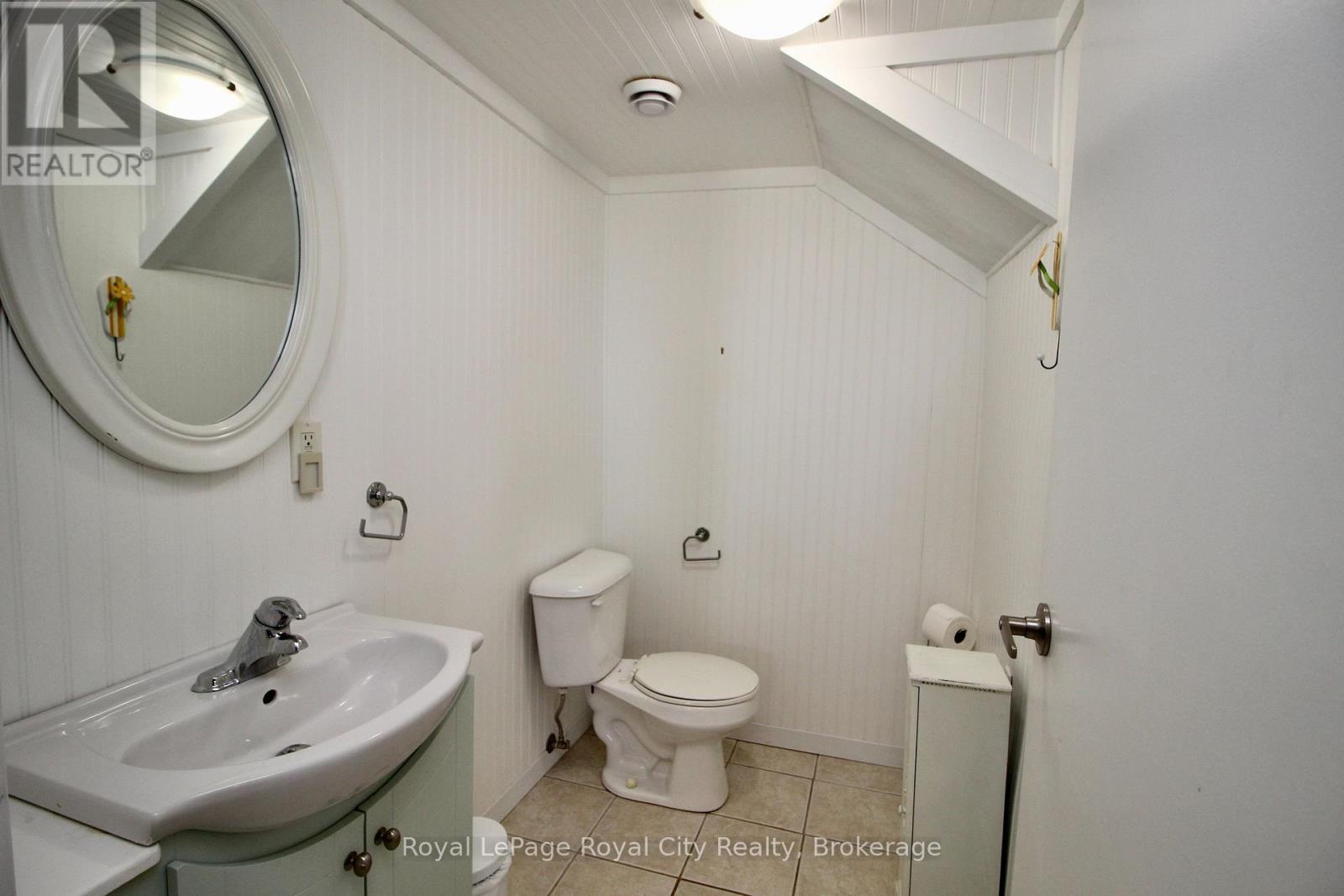 14 Dock Lane Property Photo 32