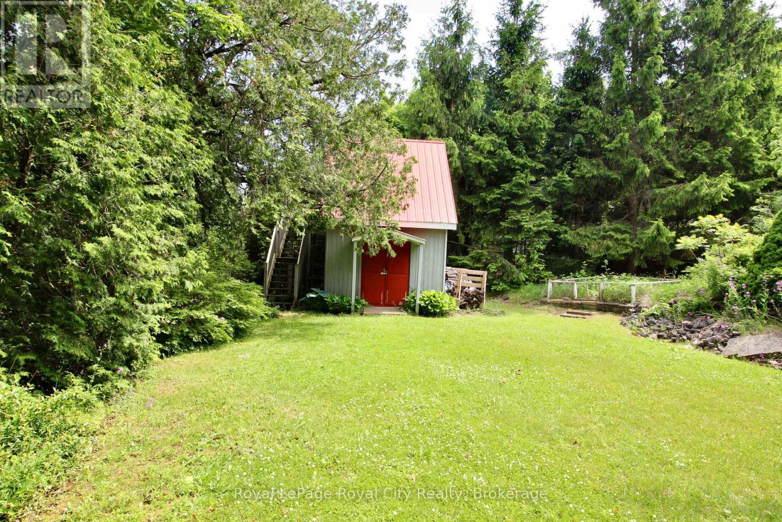 14 Dock Lane Property Photo 44