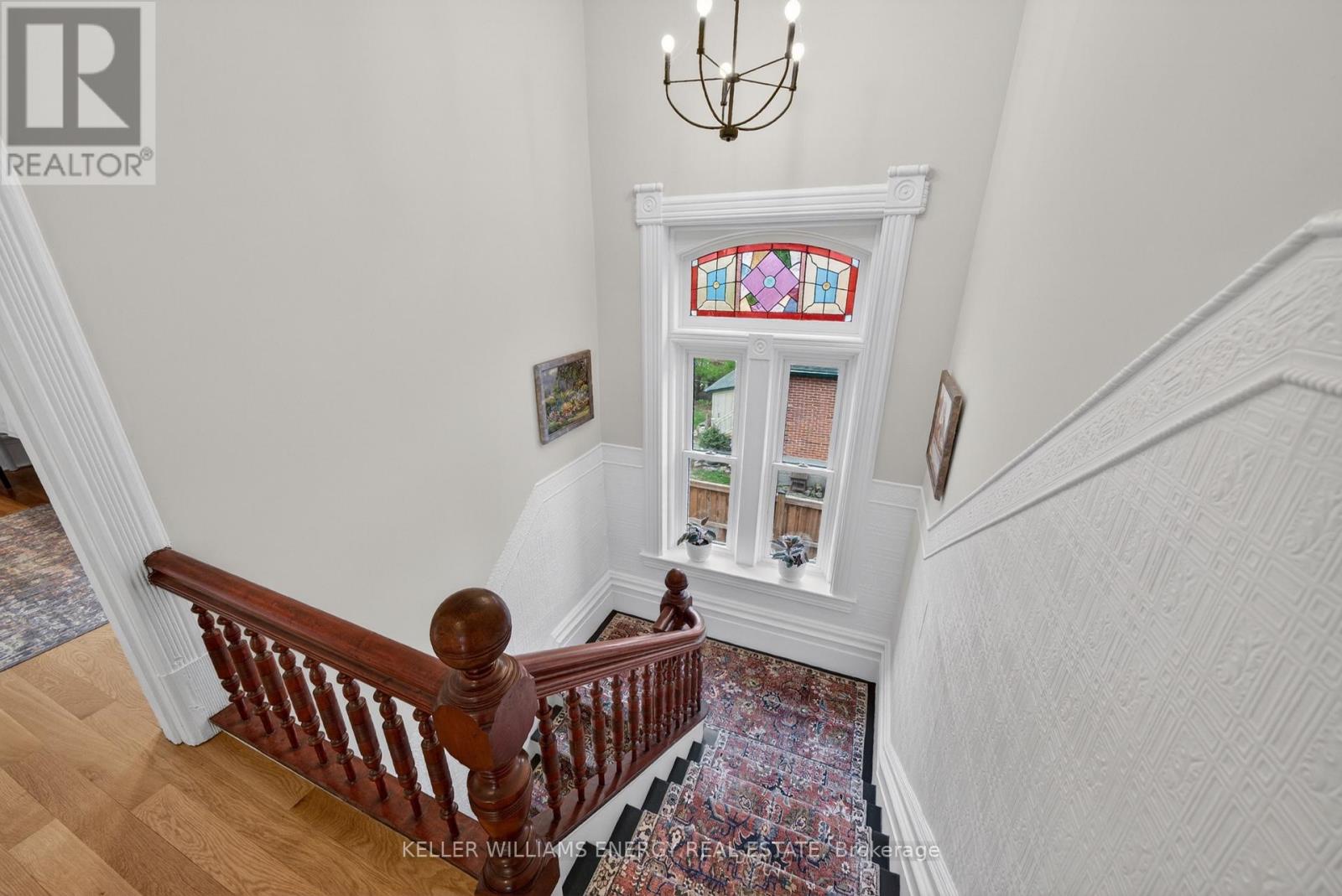 4 Pine Street Property Photo 27