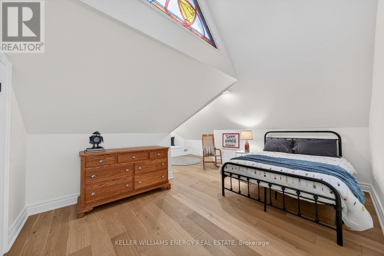 4 Pine Street Property Photo 35