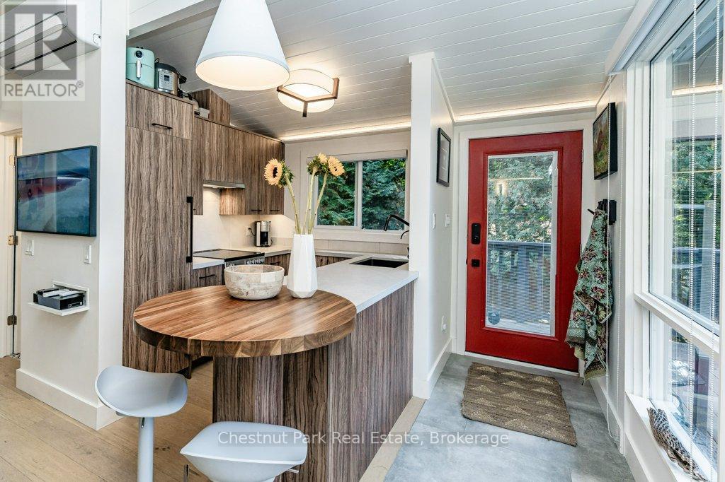 8 - 1140 Cowan Park Road Property Photo 10