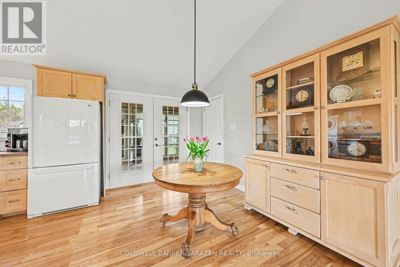 162 Erindale Avenue Property Photo 11