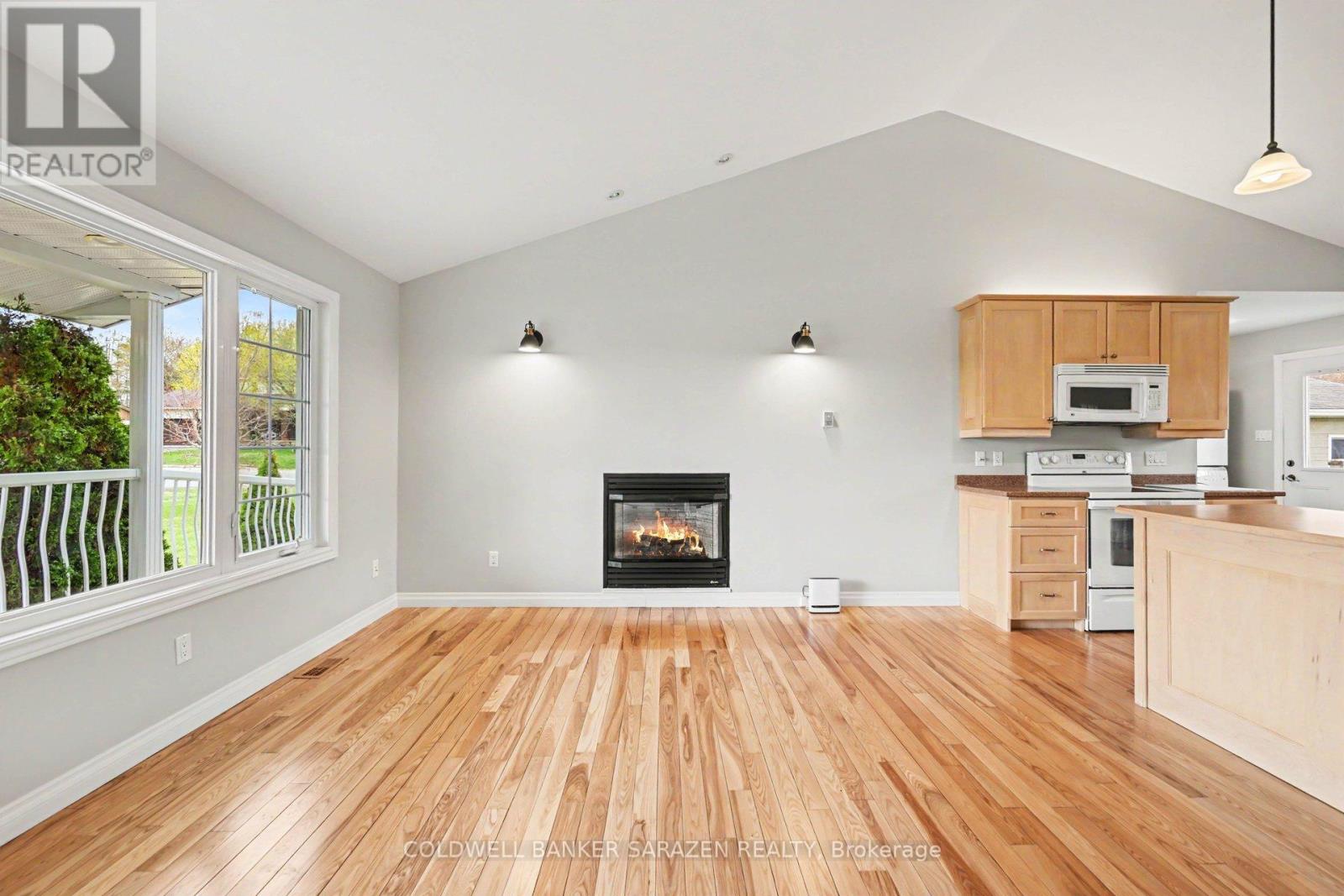 162 Erindale Avenue Property Photo 16
