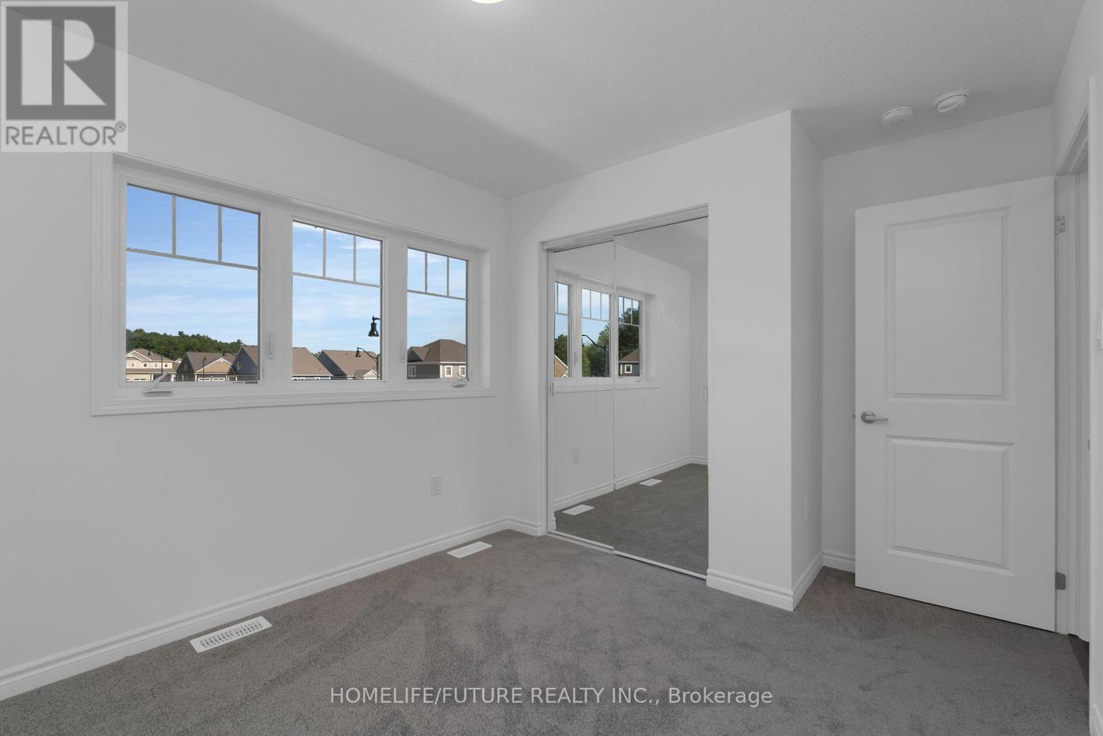 1 Dyer Crescent Property Photo 23