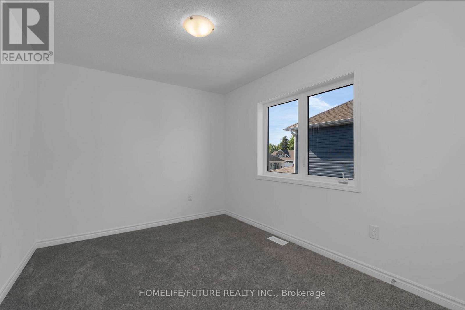 1 Dyer Crescent Property Photo 24