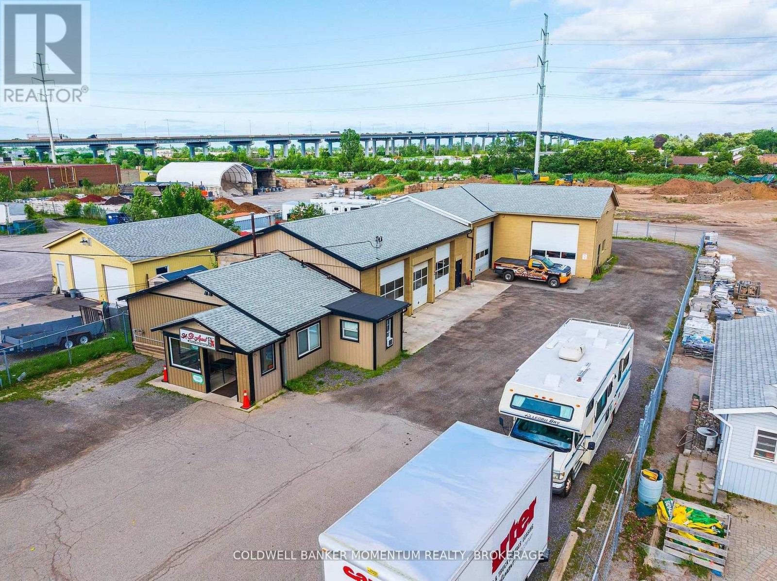 132 Bunting Road Property Photo 9