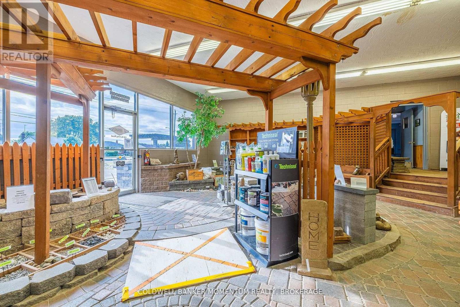 132 Bunting Road Property Photo 20