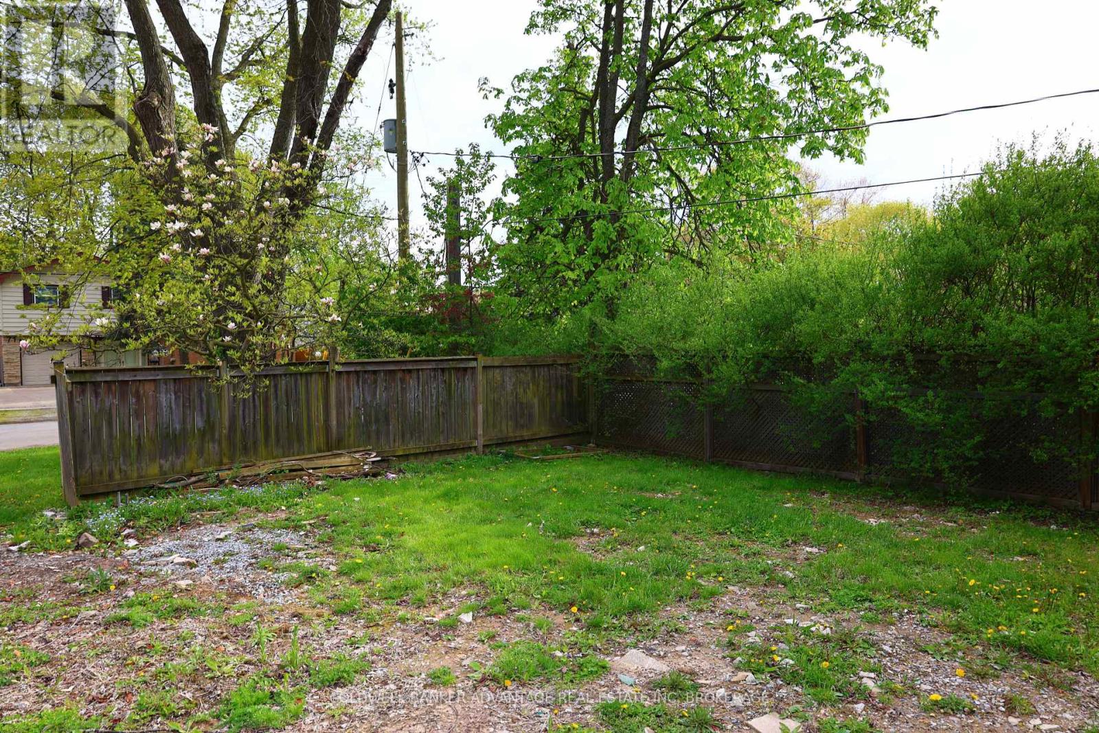 74 Summit Avenue Property Photo 8