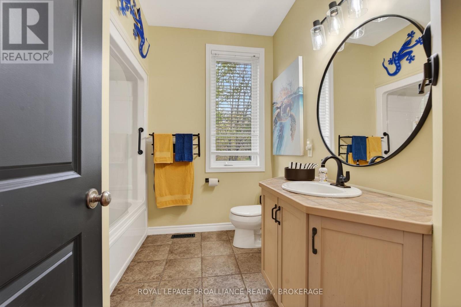 4194c Hiawatha Lane Property Photo 18