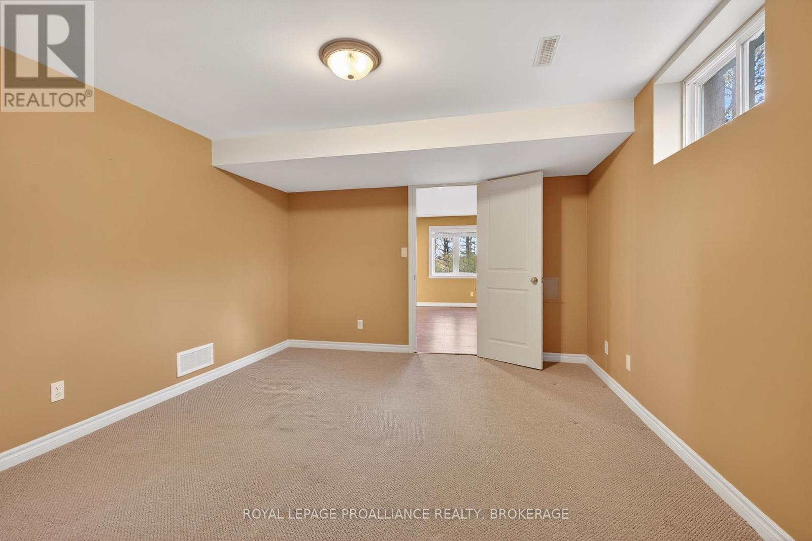 4194c Hiawatha Lane Property Photo 22