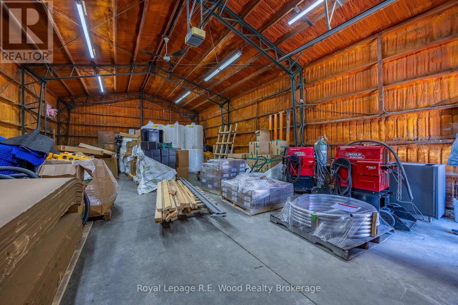 1523 Bell Mill Side Road Property Photo 13