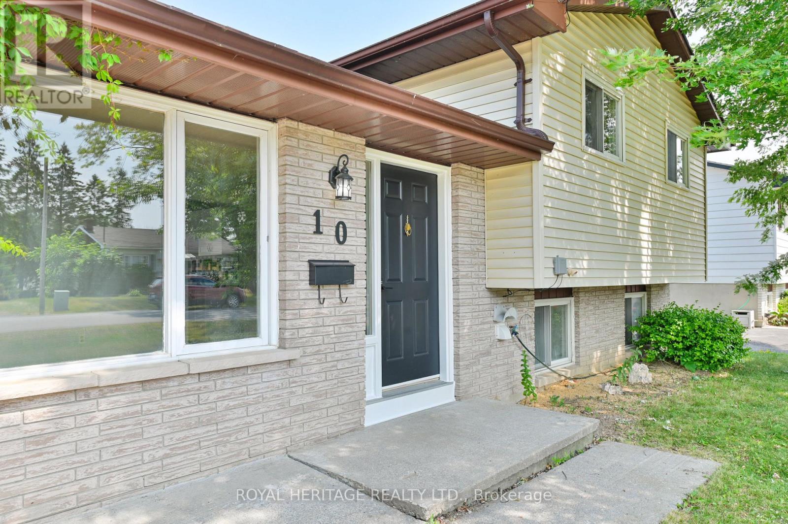 10 Reid Street Property Photo 4