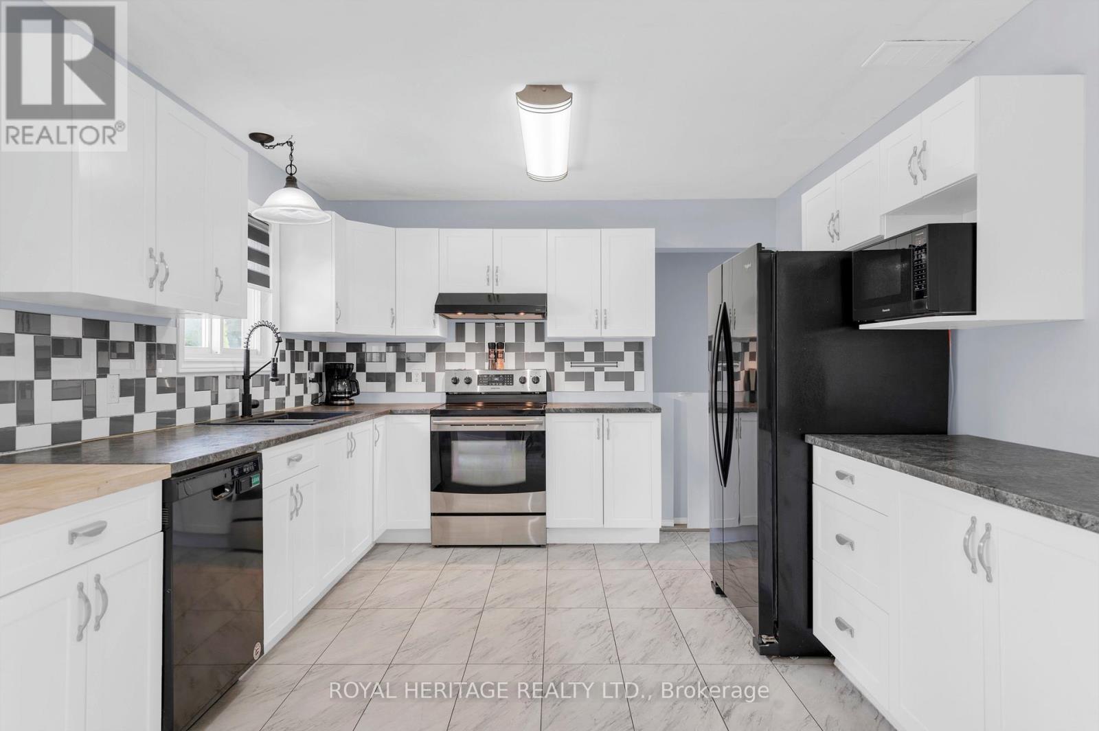 10 Reid Street Property Photo 12