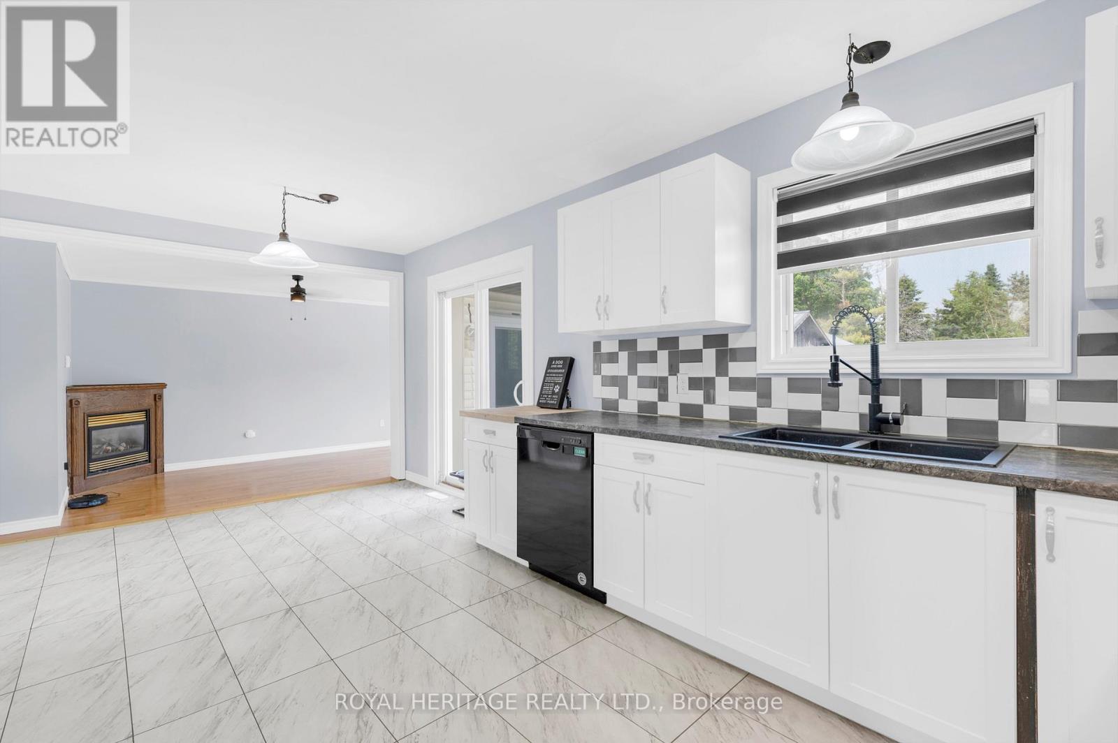 10 Reid Street Property Photo 14